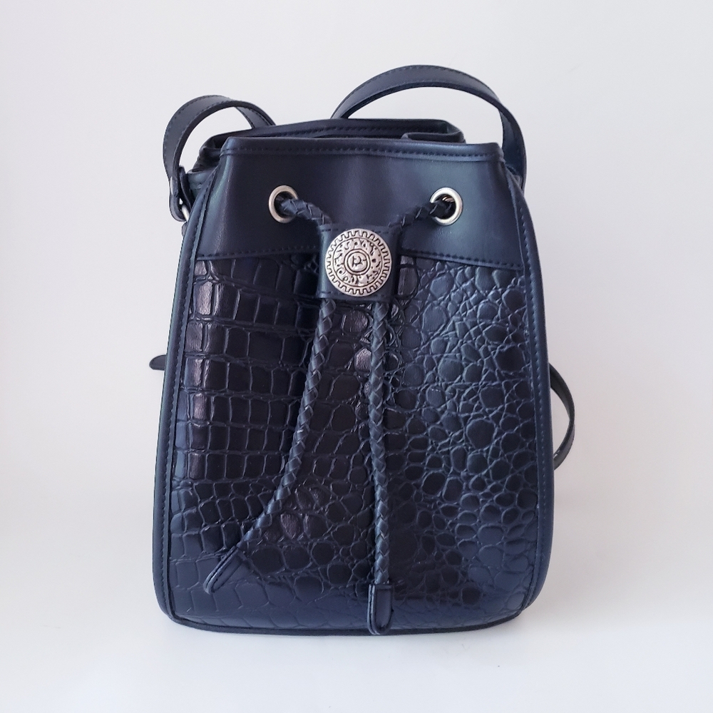 Vintage Studio Imports Black Drawstring Bucket Bag